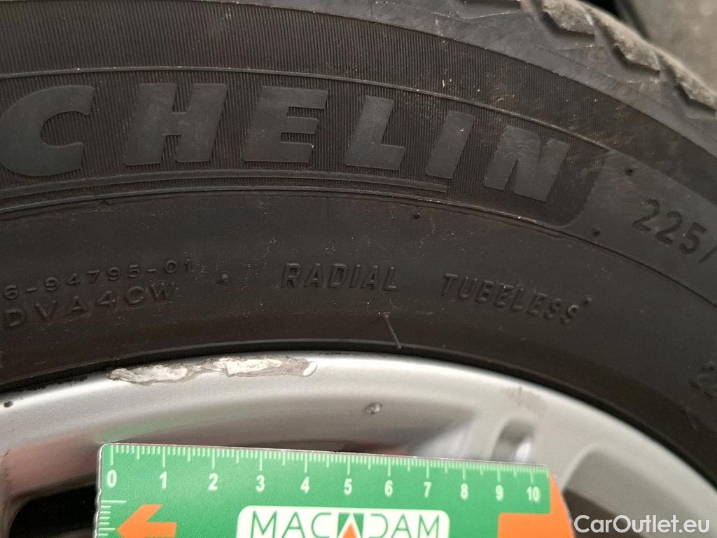  Audi  A4  Berline 30 TDI Business line 2.0 TDI 135CV BVA7 E6d #31