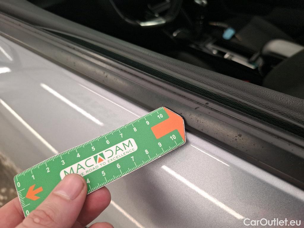  Citroen  C4  Berline Feel 1.2 PureTech 130CV BVM6 E6d #19