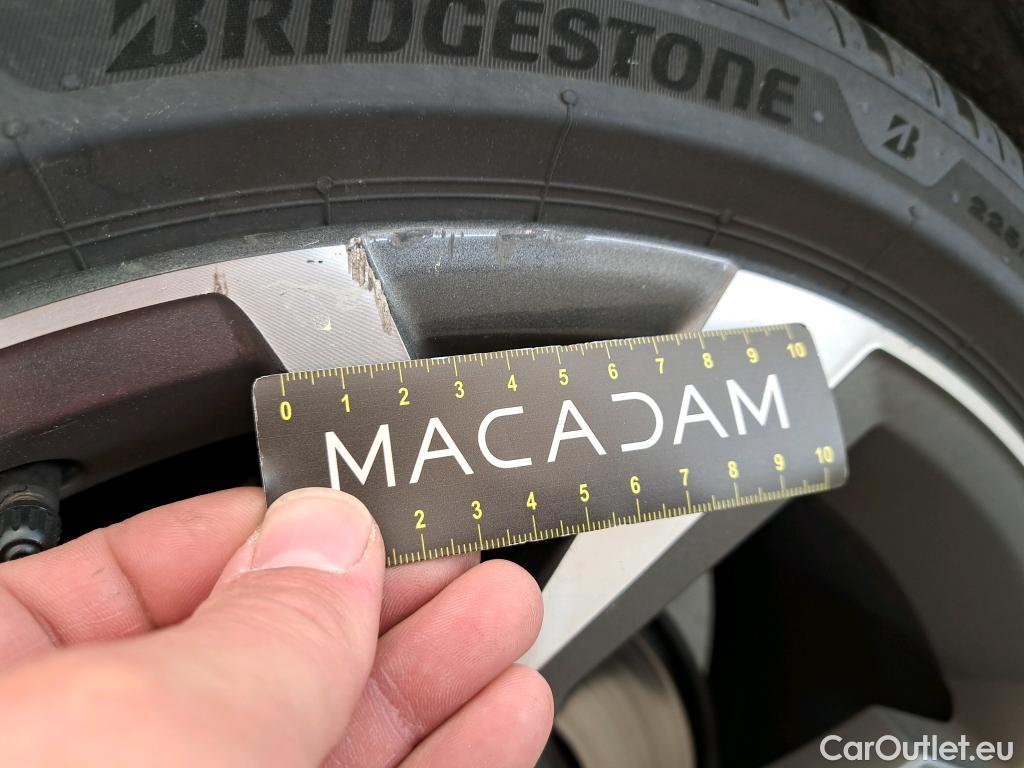  Audi  A3  Berline 35 TDI S Line 2.0 TDI 150CV BVA7 E6d #26