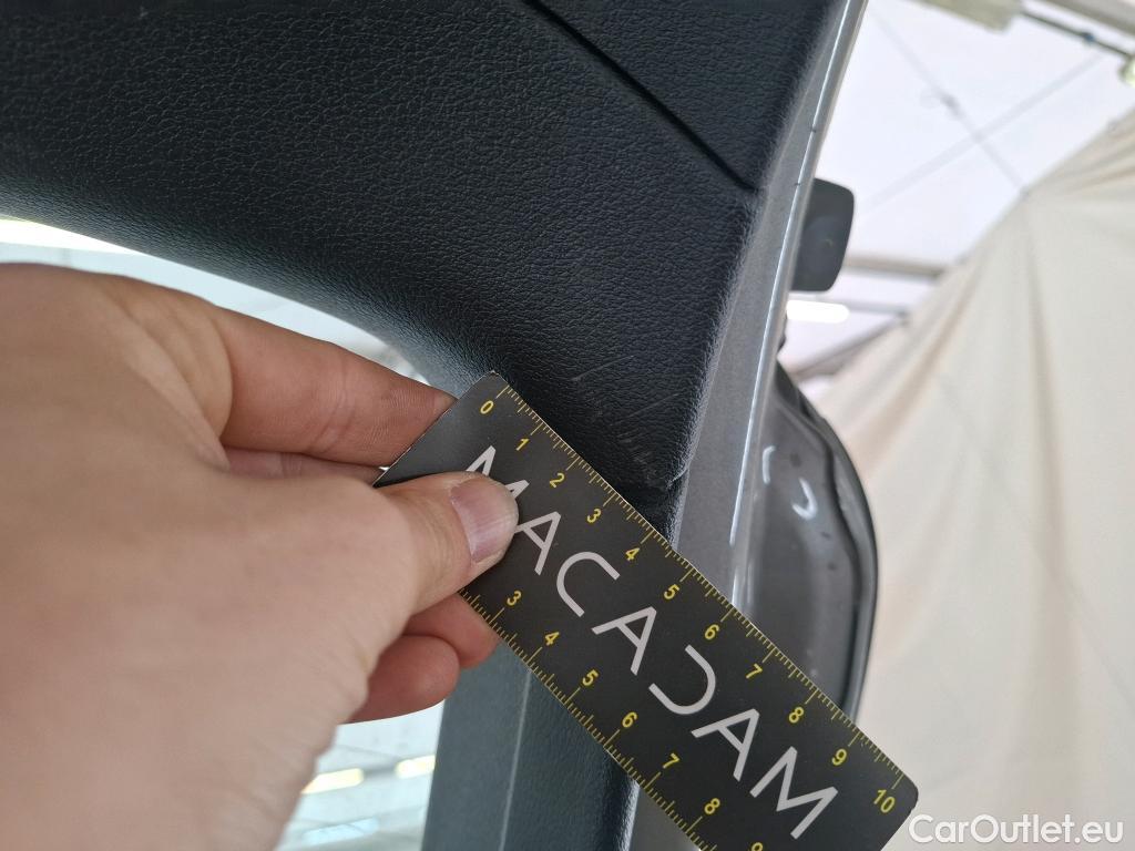  Audi  A4  Avant 35 TDI Business Line 2.0 TDI 165CV BVA7 E6d #19