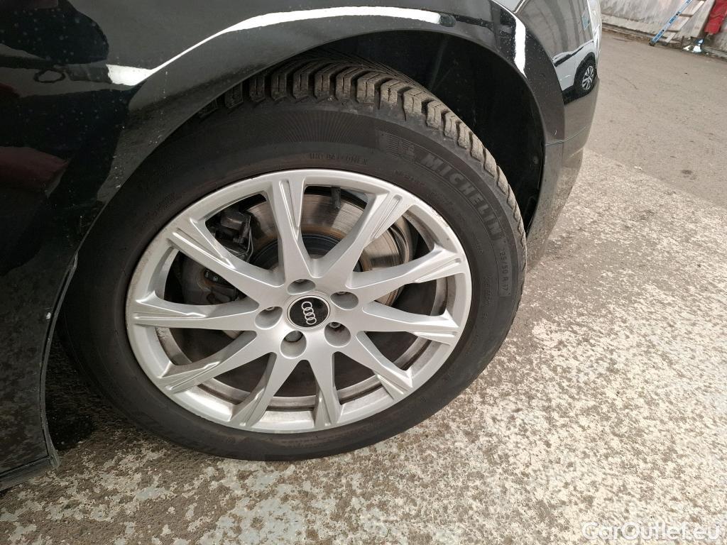  Audi  A4  Berline 30 TDI Business line 2.0 TDI 135CV BVA7 E6d #24