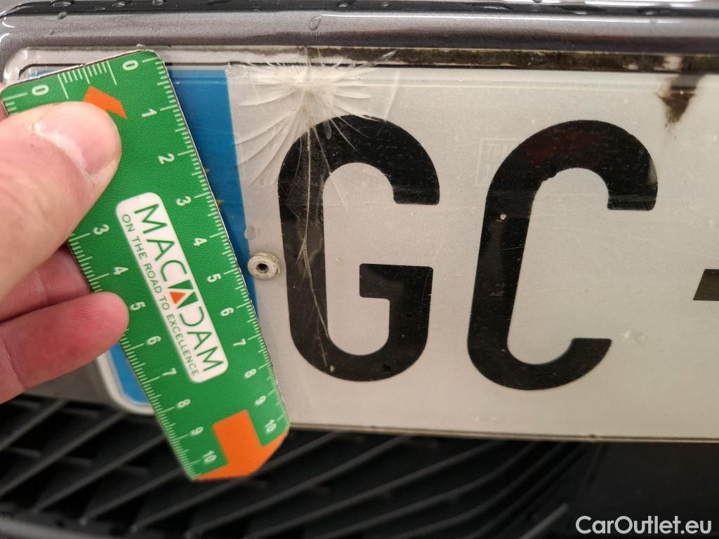  Citroen  C4  Berline Shine 1.5 BlueHDI 130CV BVA8 E6d #43