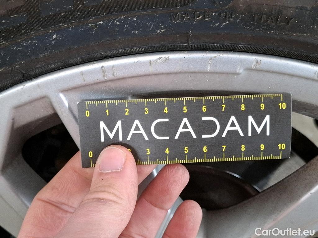  Audi  A3 AUDI  Sportback / 2020 / 5P / Berline 40 TFSI e 204 S Tronic Business Line #44