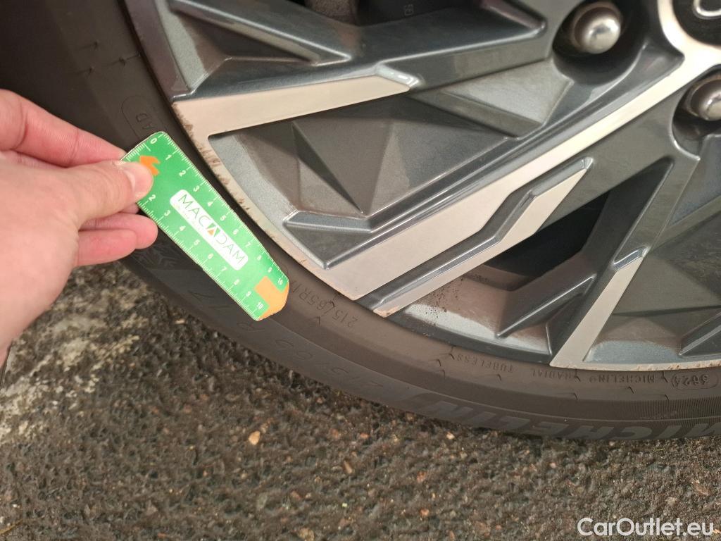  Hyundai  Tucson  Business Mild-Hybrid 2WD 1.6 CRDI 135CV BVA7 E6d #18