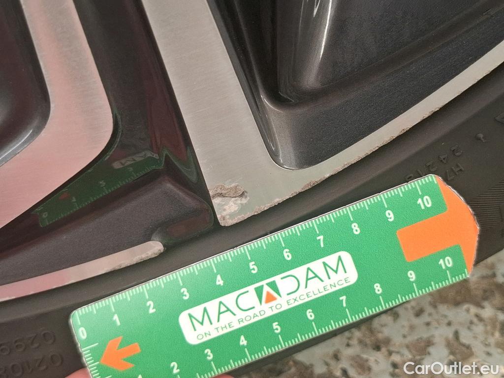  Hyundai  i30  Business 1.6 CRDi 115CV BVA7 E6d #36