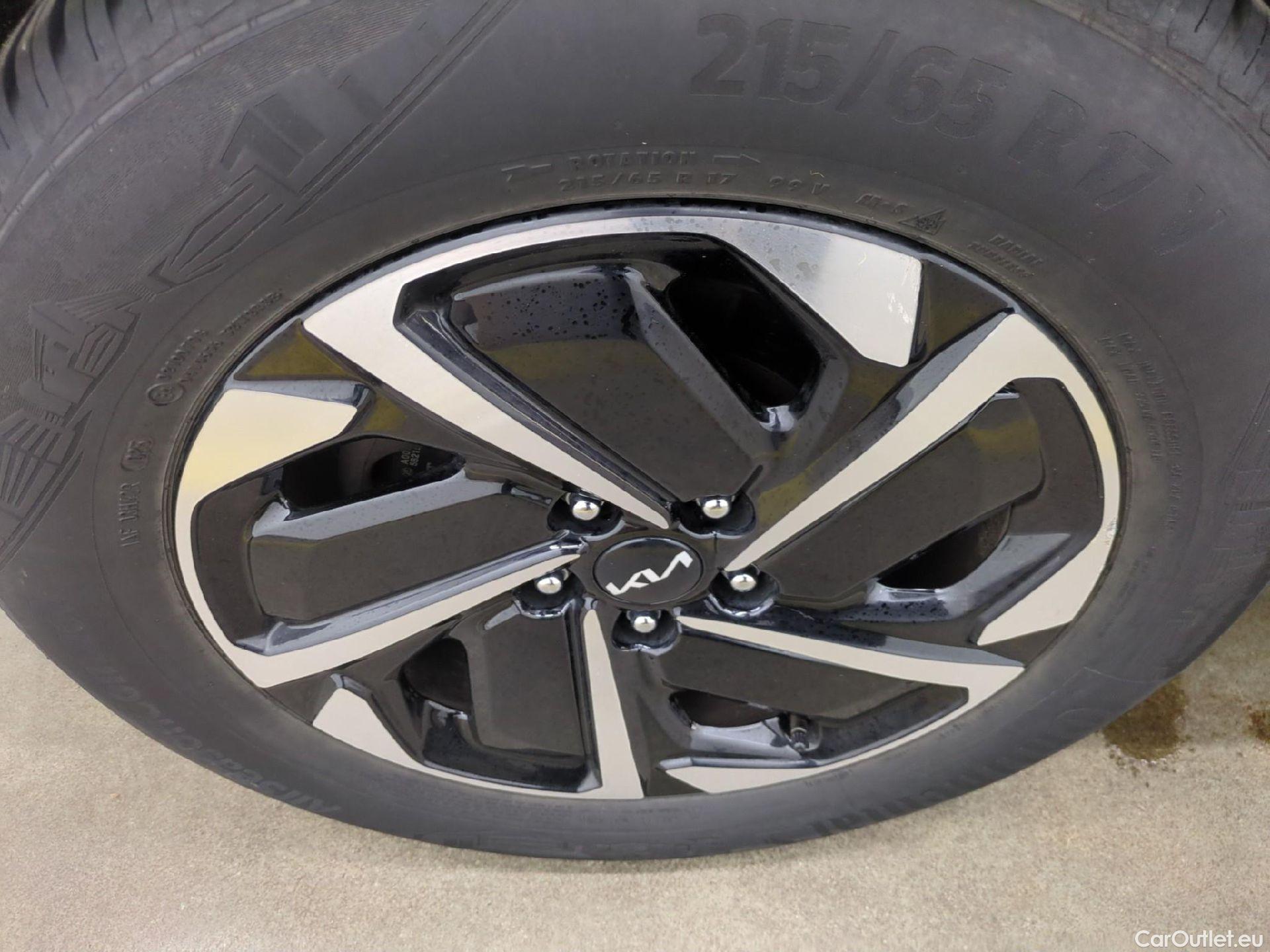  KIA  Sportage  Active Hybrid 1.6 T-GDi 230CV BVA6 E6d #17