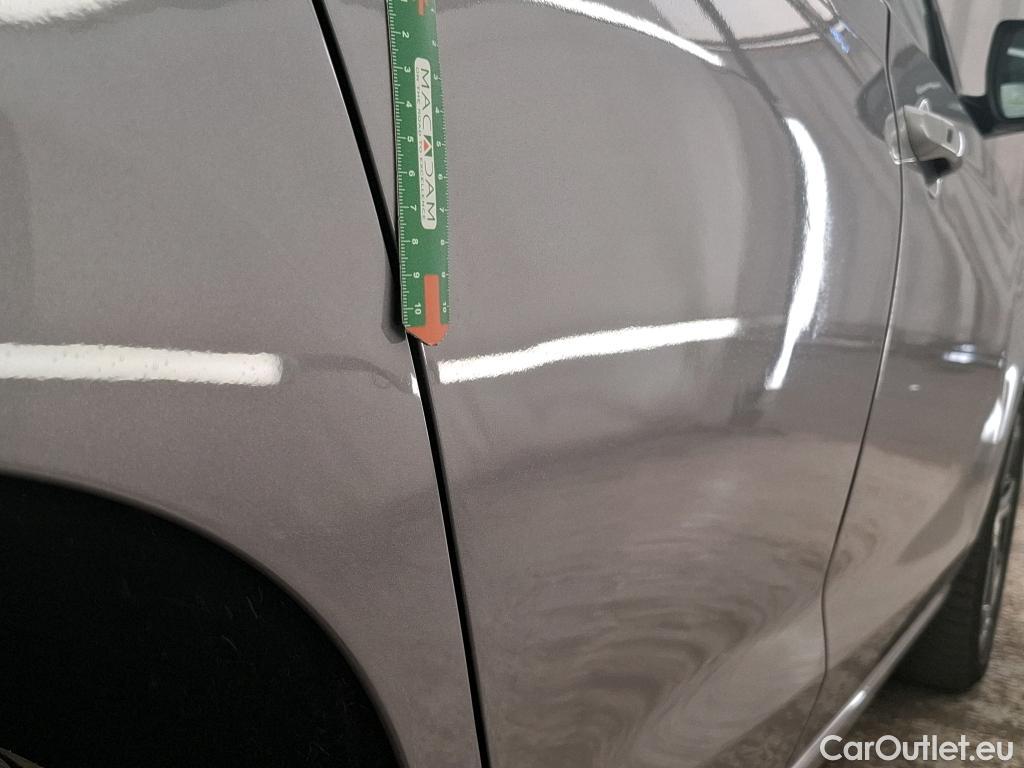  Hyundai  i30  Business 1.6 CRDi 115CV BVA7 E6d #26