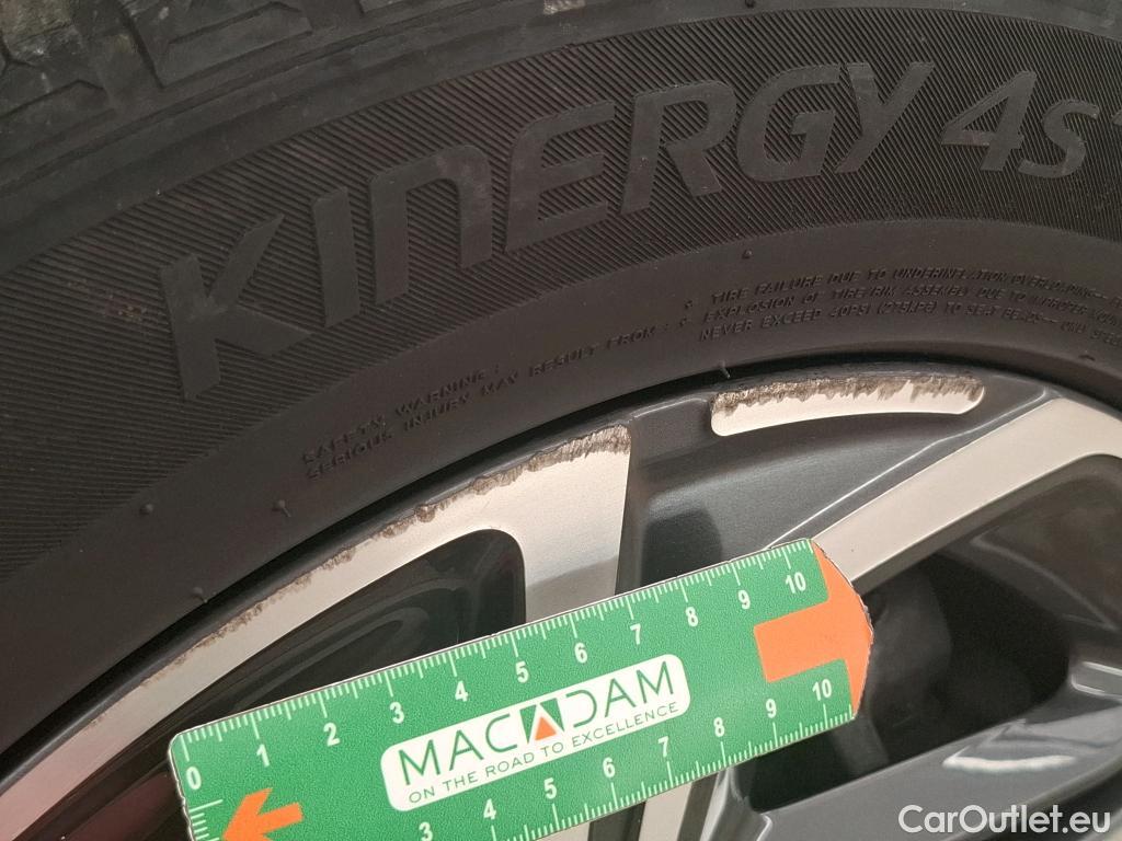  Hyundai  i30  Business 1.6 CRDi 115CV BVA7 E6d #3