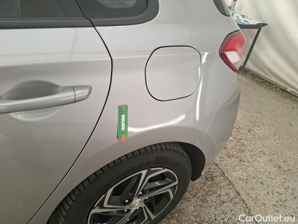  Hyundai  i30  Business 1.6 CRDi 115CV BVA7 E6d #14