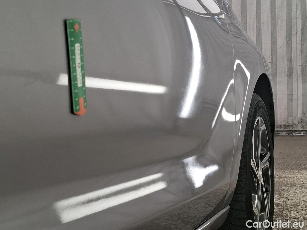  Hyundai  i30  Business 1.6 CRDi 115CV BVA7 E6d #31