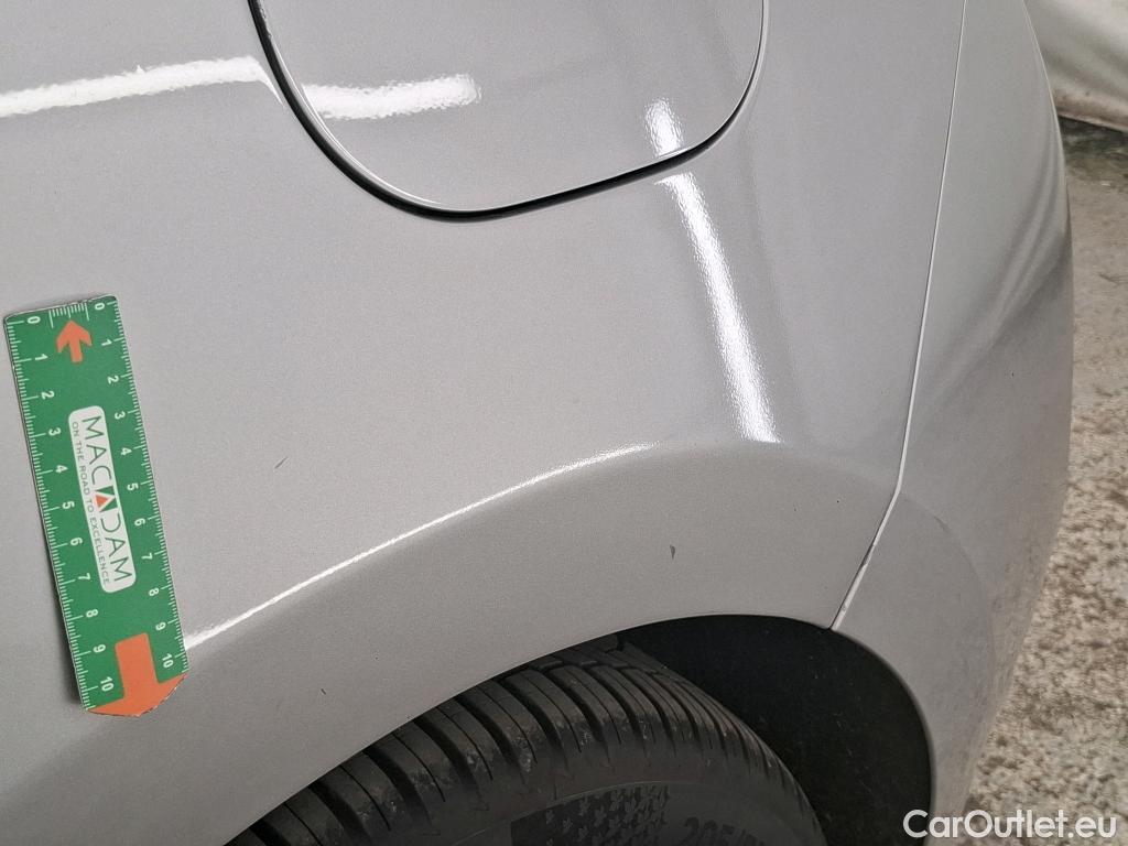  Hyundai  i30  Business 1.6 CRDi 115CV BVA7 E6d #15