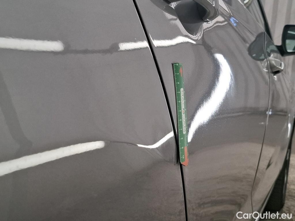  Hyundai  i30  Business 1.6 CRDi 115CV BVA7 E6d #27