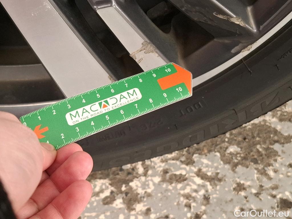  Peugeot  3008  Allure Pack 1.5 HDi 130CV BVA8 E6d #13