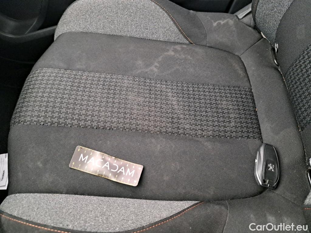  Peugeot  3008  Active Business 1.2 PureTech 130CV BVA8 E6d #15