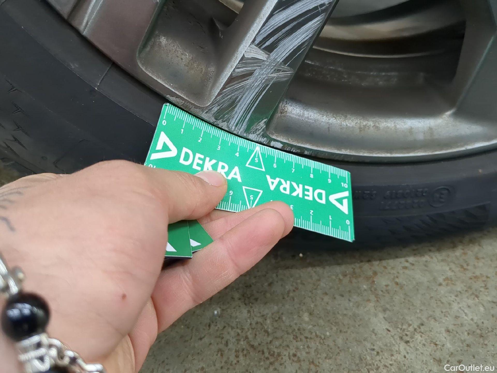  Peugeot  208  Style 1.2 PureTech 100CV BVM6 E6d #19