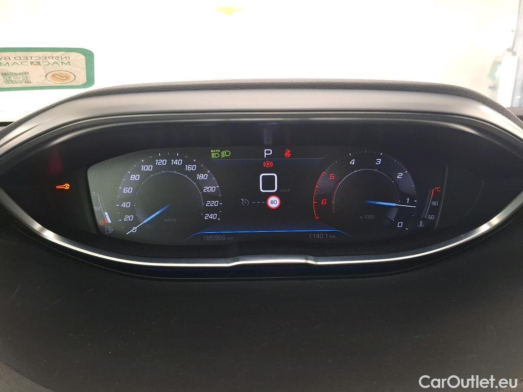  Peugeot  3008  Allure Pack 1.5 HDi 130CV BVA8 E6d #5