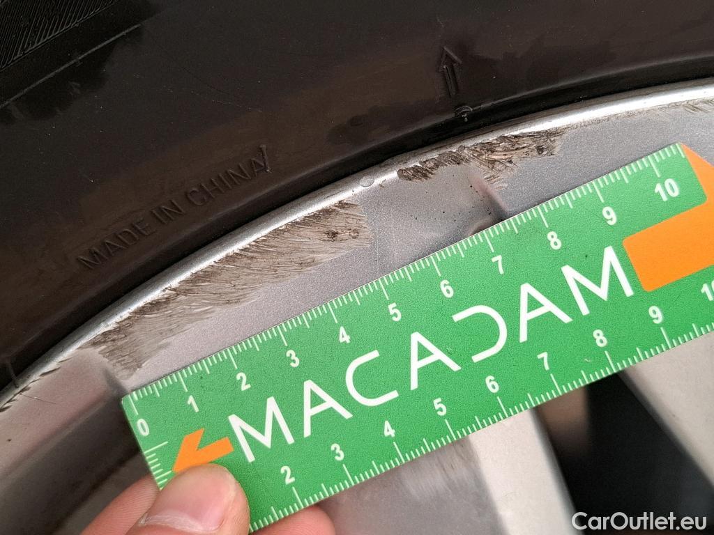  Peugeot  3008  Active Pack 1.5 HDi 130CV BVA8 E6d #2