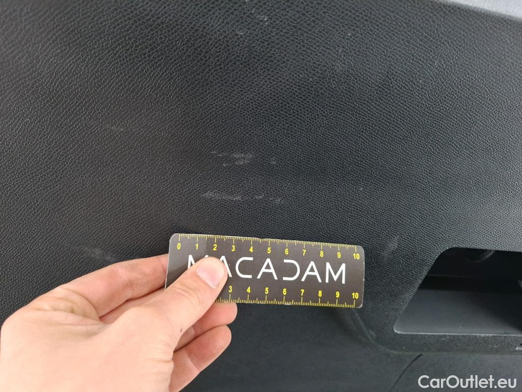  Peugeot  3008  Active Pack 1.5 HDi 130CV BVA8 E6d #5