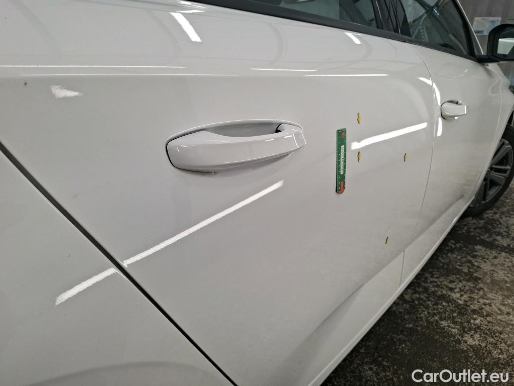  Peugeot  308  Active Pack 1.5 HDi 130CV BVA8 E6d #14