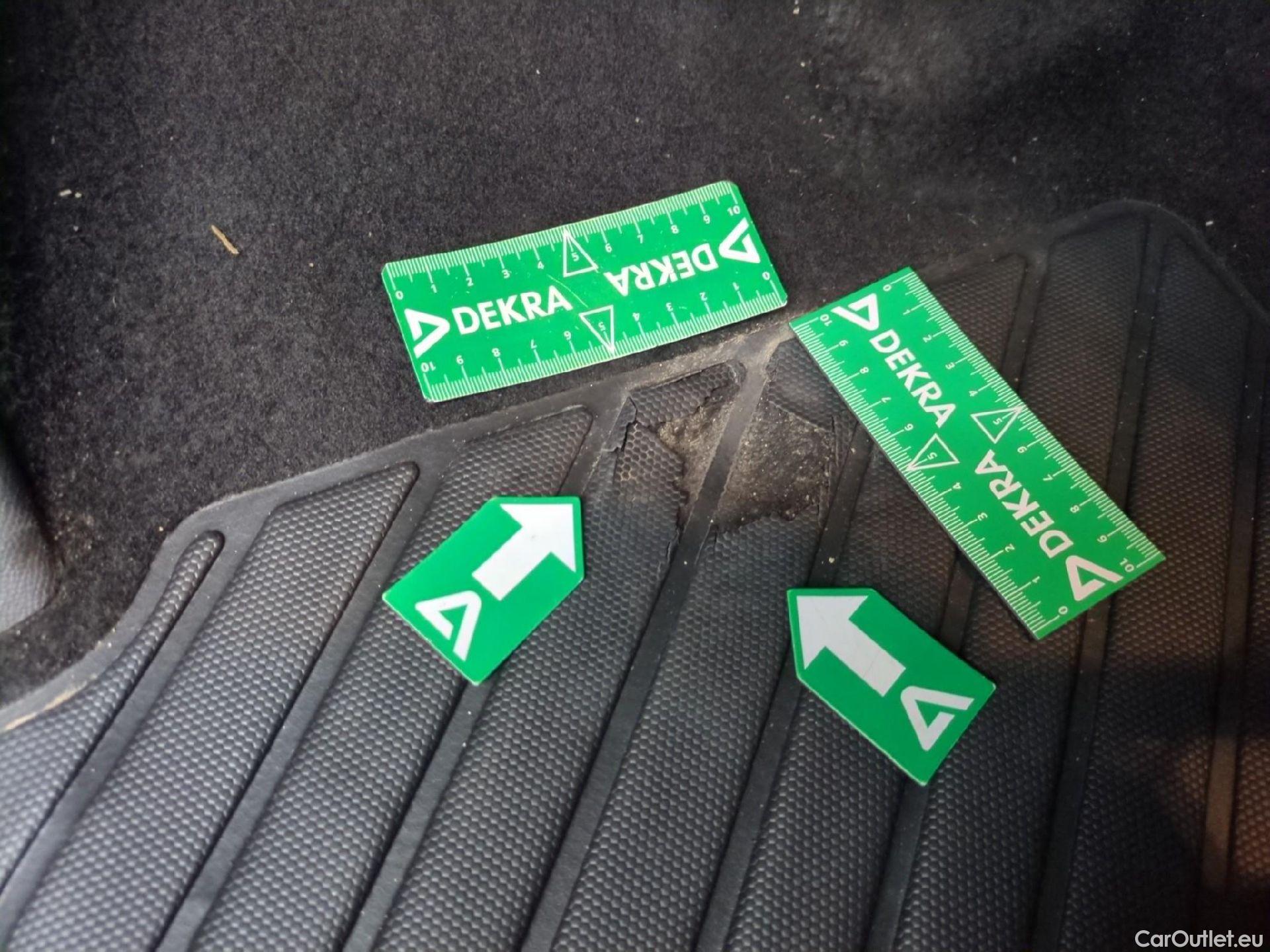  Peugeot  3008  II Style 1.2 PureTech 130CV BVA8 E6d #10