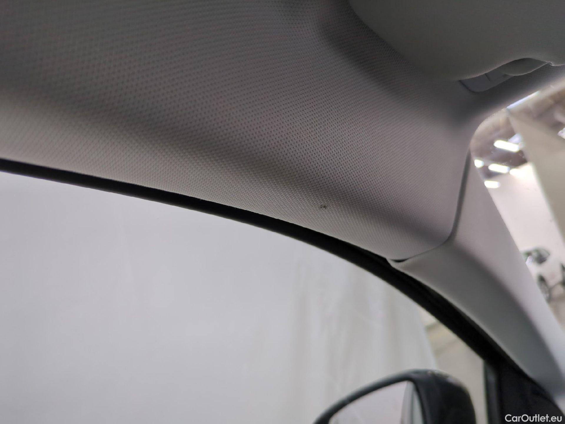  Peugeot  3008  II Allure 1.5 HDi 130CV BVA8 E6d #2