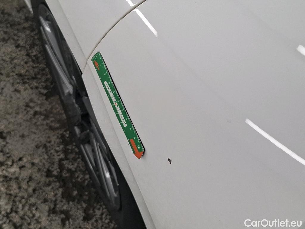  Peugeot  308  Active Pack 1.5 HDi 130CV BVA8 E6d #8