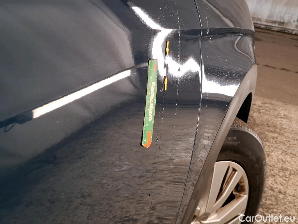  Peugeot  3008  Active Pack 1.2 PureTech 130CV BVA8 E6d #32