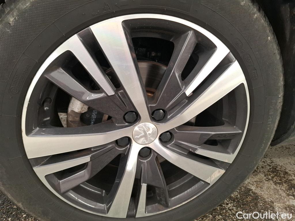  Peugeot  5008  Allure 1.5 HDi 130CV BVA8 7 Sieges E6d #17