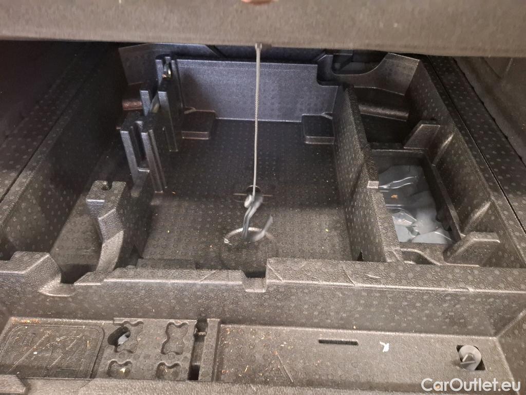  Peugeot  308  SW Active Business 1.5 HDi 130CV BVA8 E6d #14