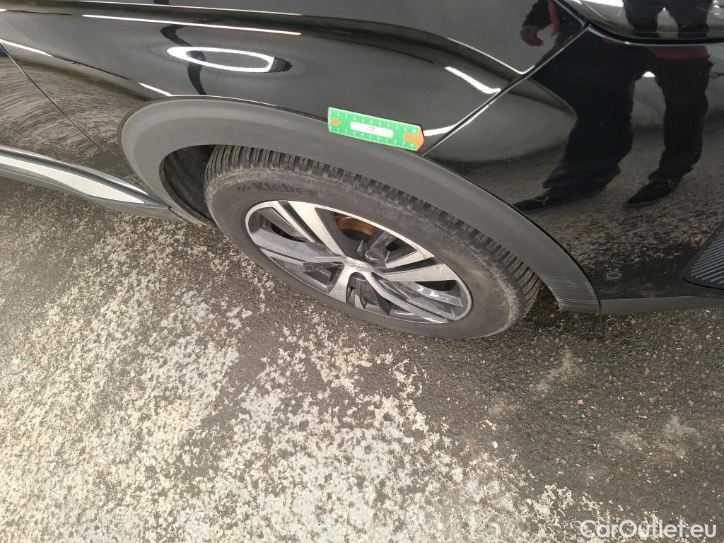  Peugeot  5008  Allure 1.5 HDi 130CV BVA8 7 Sieges E6d #43