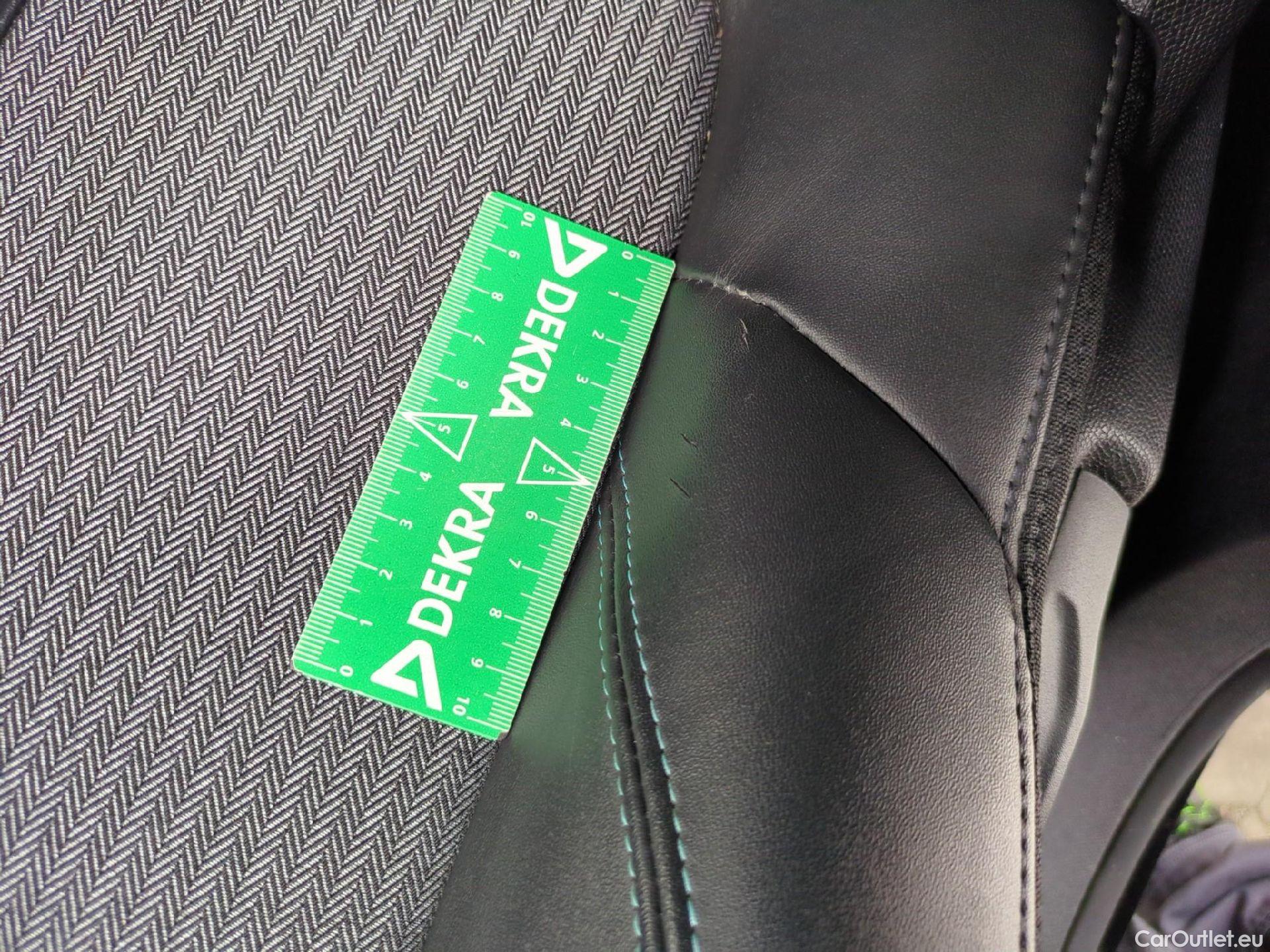  Peugeot  3008  II Allure 1.5 HDi 130CV BVA8 E6d #3