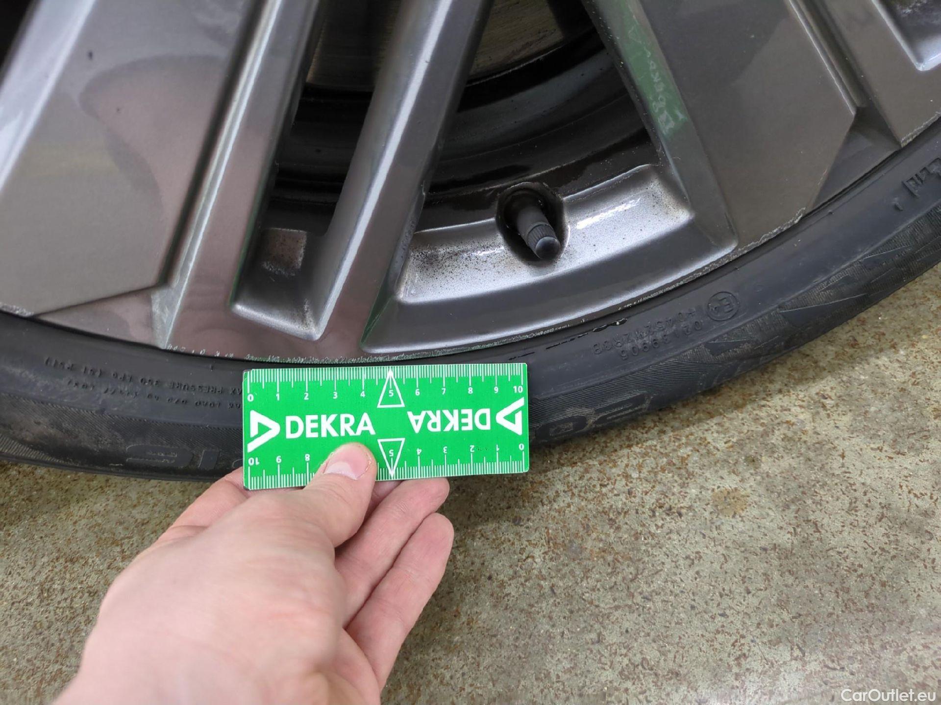  Peugeot  308 PEUGEOT  SW / 2021 / 5P / Break BlueHDi 130 EAT8 ACTIVE PACK #11