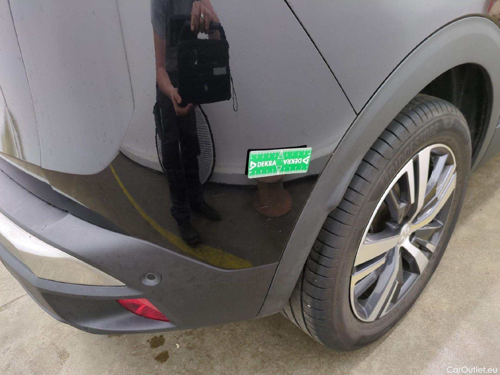  Peugeot  3008  II Allure 1.5 HDi 130CV BVA8 E6d #18