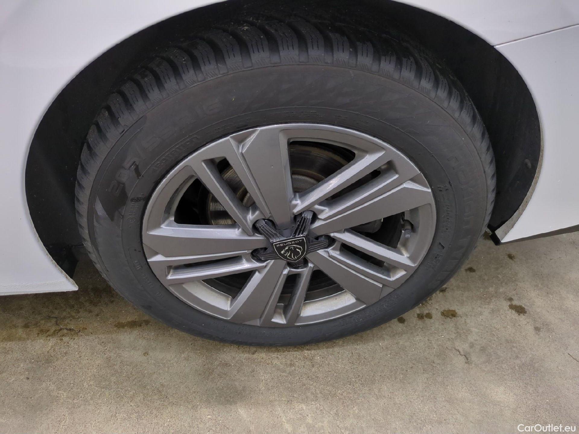  Peugeot  308 PEUGEOT  SW / 2021 / 5P / Break BlueHDi 130 EAT8 ACTIVE PACK #19