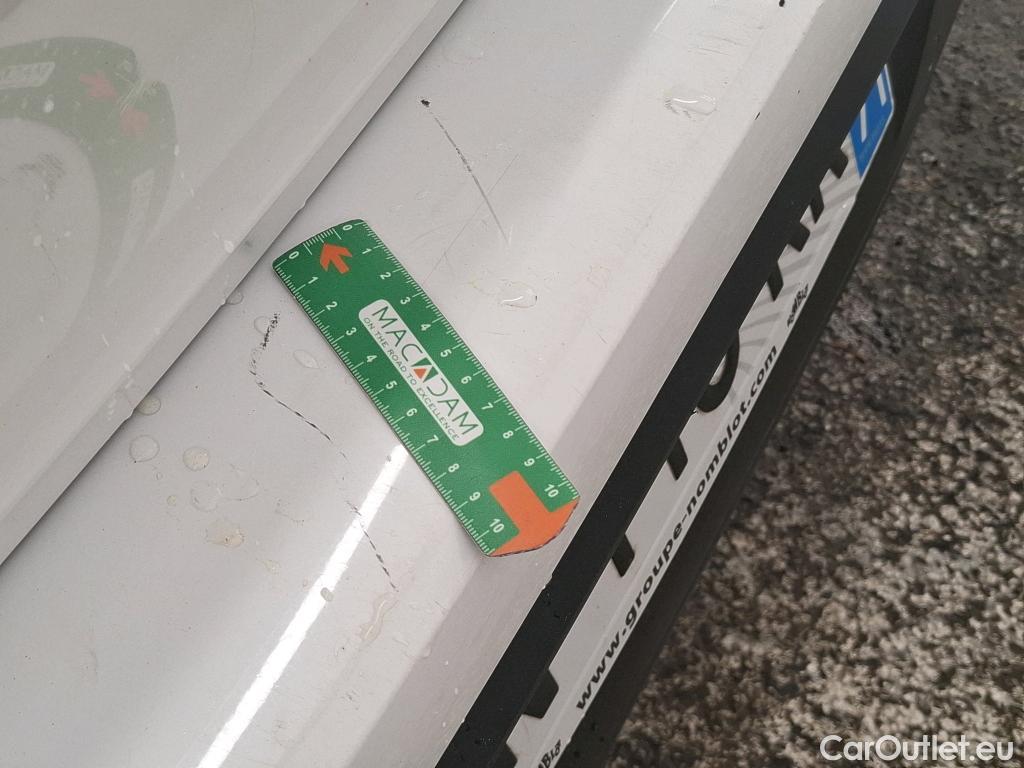  Peugeot  308  Active Pack 1.5 HDi 130CV BVA8 E6d #9