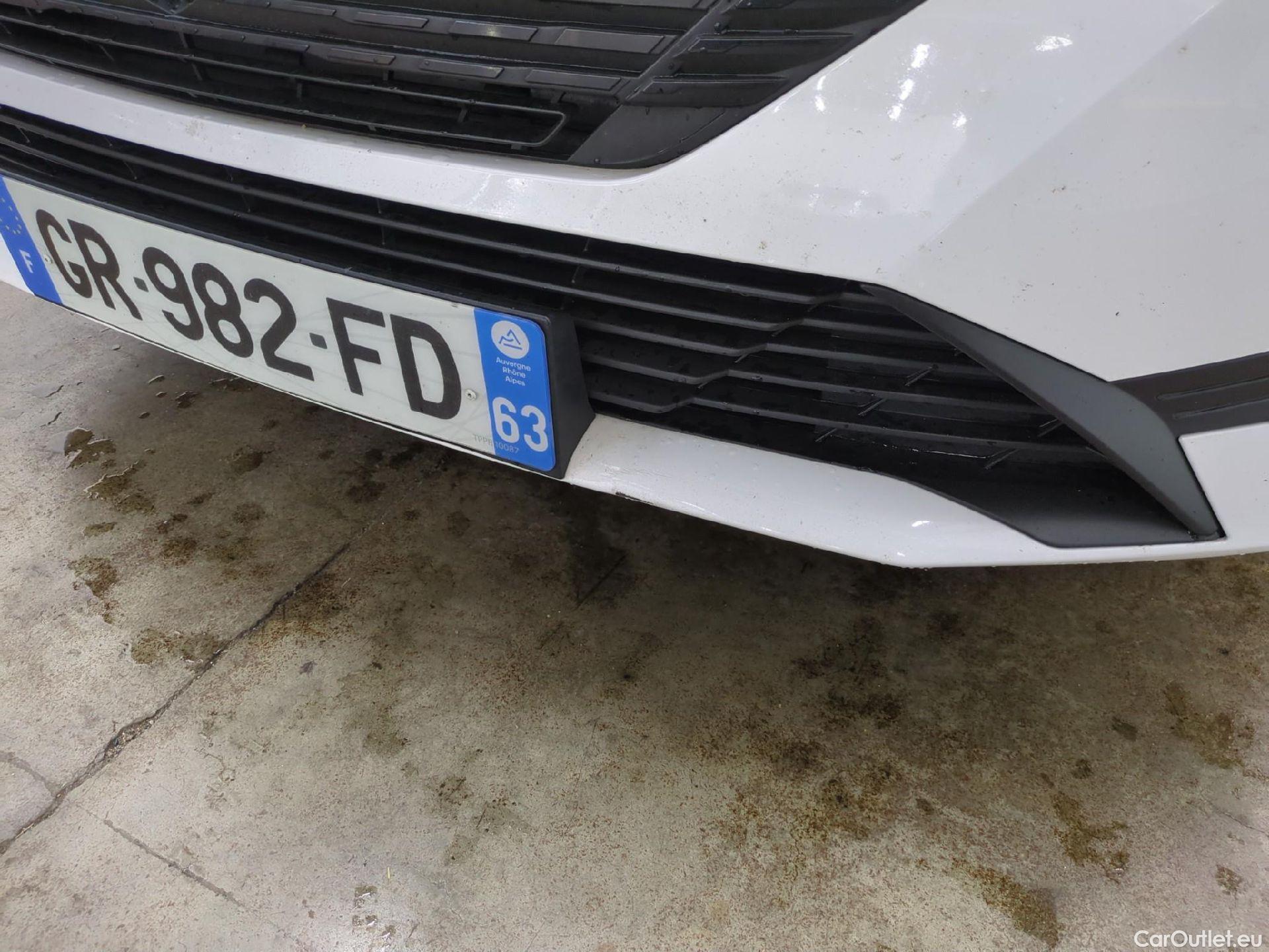  Peugeot  308 PEUGEOT  SW / 2021 / 5P / Break BlueHDi 130 EAT8 ACTIVE PACK #23