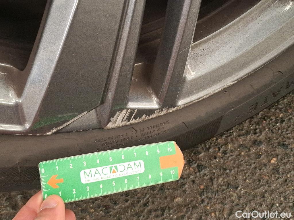  Peugeot  308  Active Pack 1.5 HDi 130CV BVA8 E6d #44