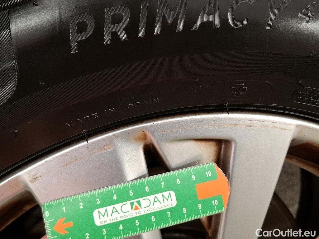  Peugeot  3008  Active Pack 1.2 PureTech 130CV BVA8 E6d #6