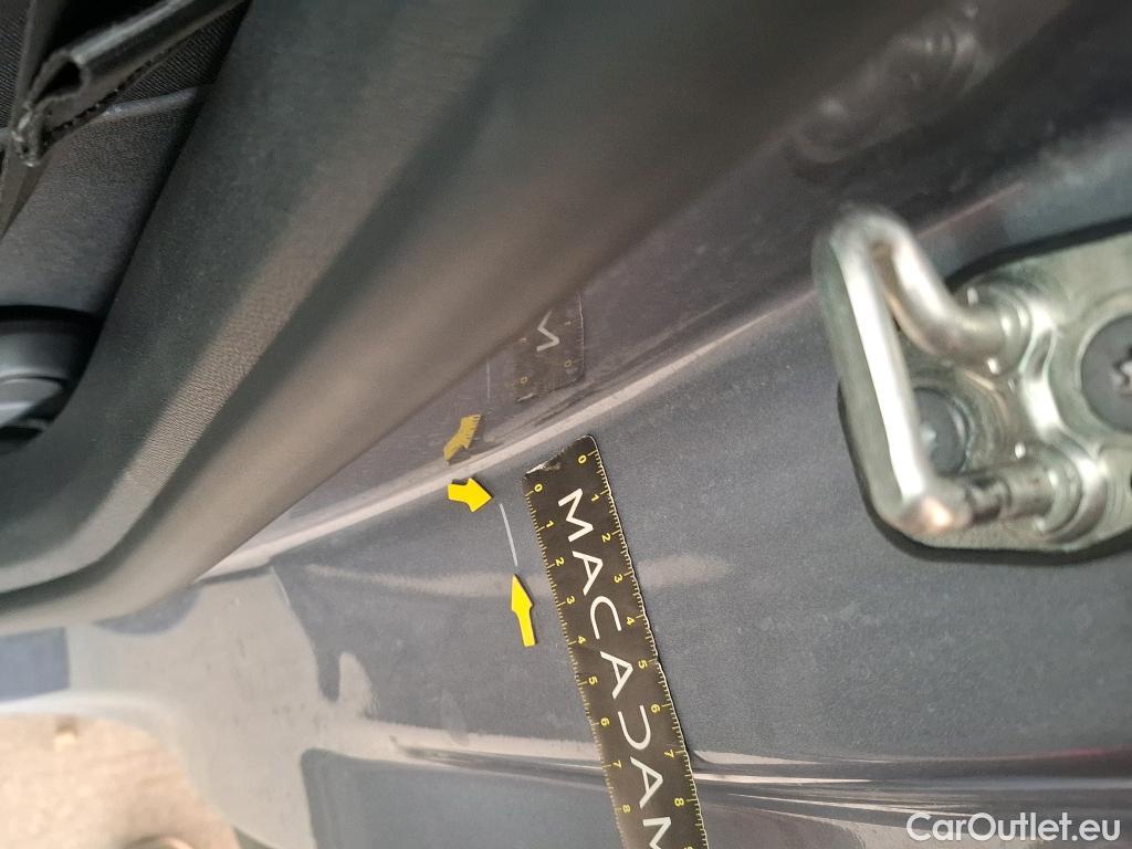  Peugeot  5008  Active Pack 1.5 HDi 130CV BVA8 7 Sieges E6d #16