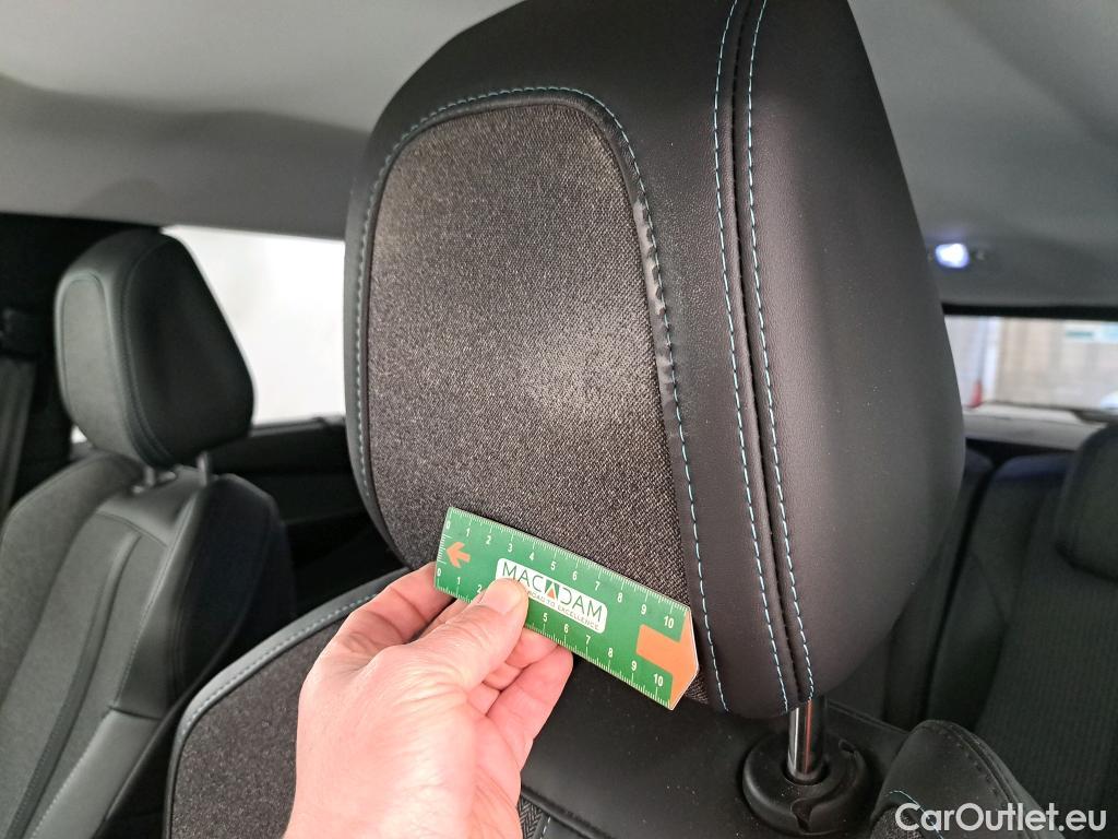  Peugeot  5008  Allure Pack 1.5 HDi 130CV BVA8 7 Sieges E6d #12