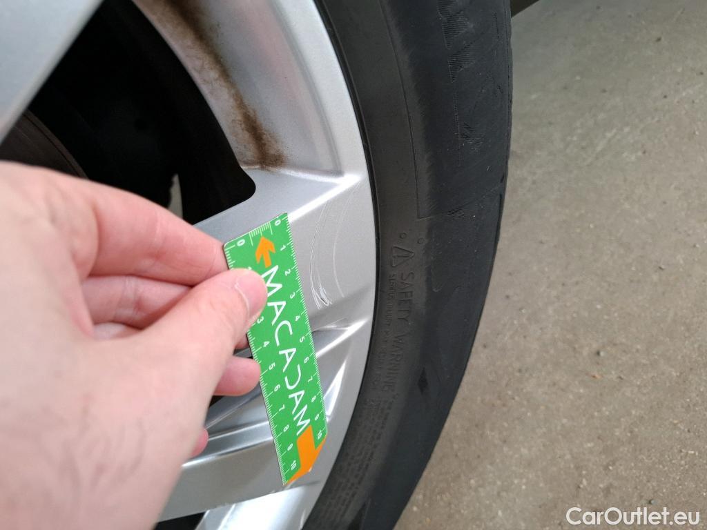  Peugeot  5008  Active Business 1.5 HDi 130CV BVA8 E6d
 #17