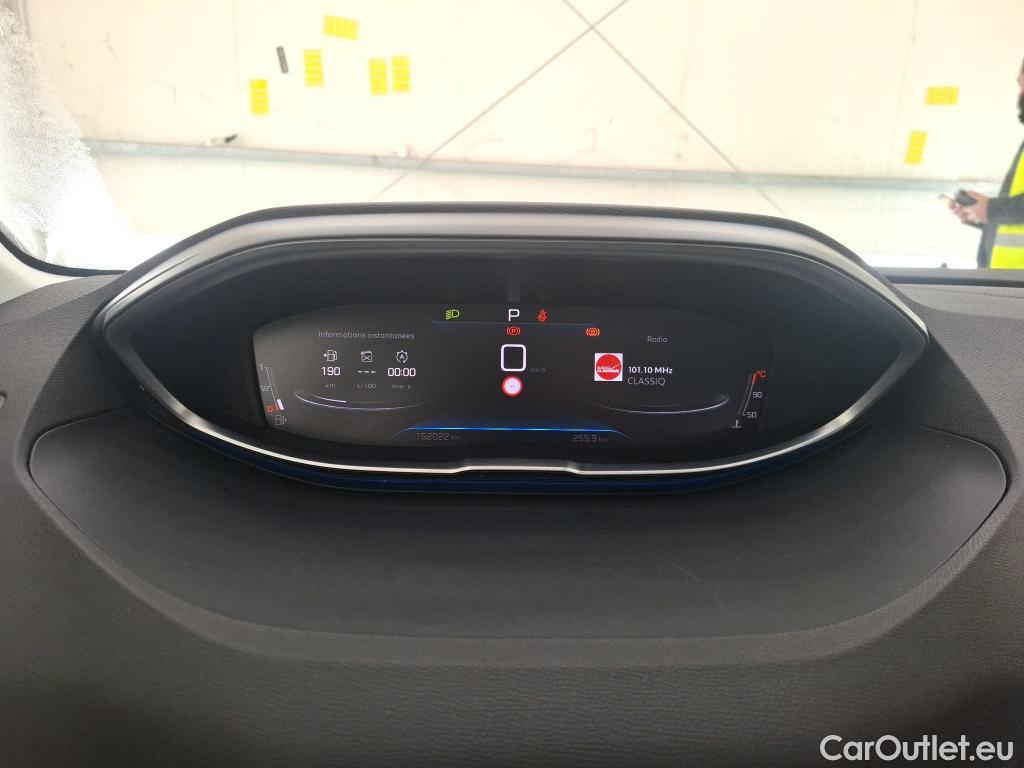  Peugeot  5008  Active Pack 1.5 HDi 130CV BVA8 7 Sieges E6d #33