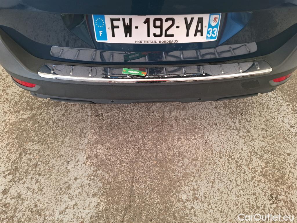  Peugeot  5008  Allure Pack 1.5 HDi 130CV BVA8 7 Sieges E6d #15