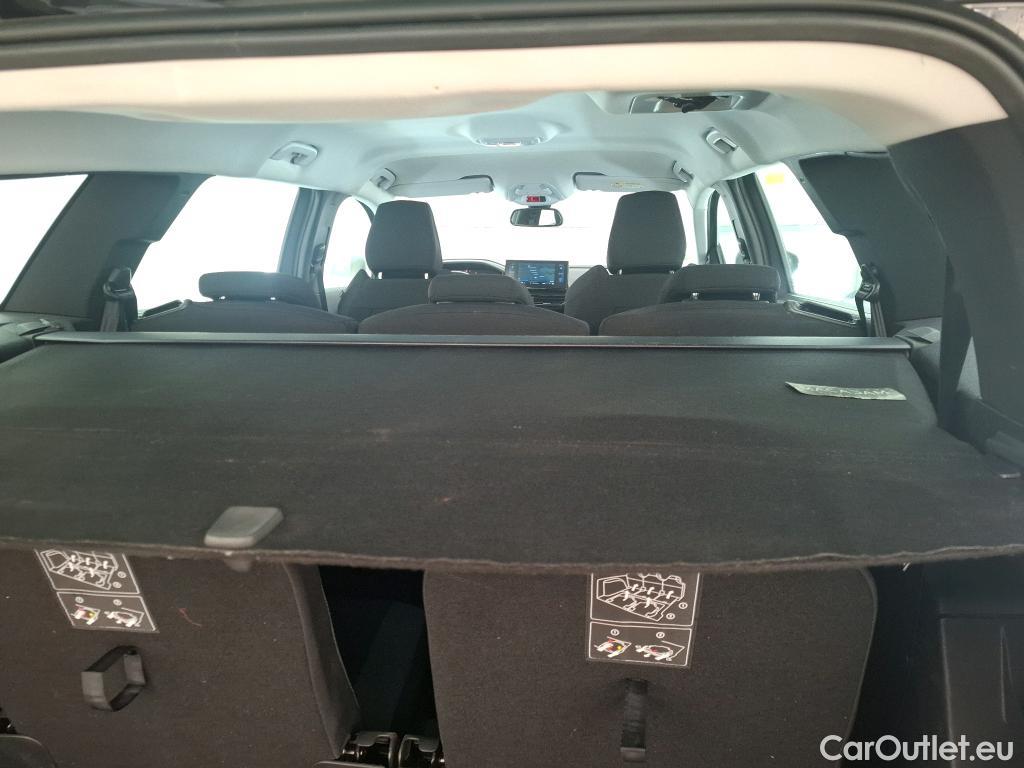  Peugeot  5008  Active Pack 1.5 HDi 130CV BVA8 7 Sieges E6d #28