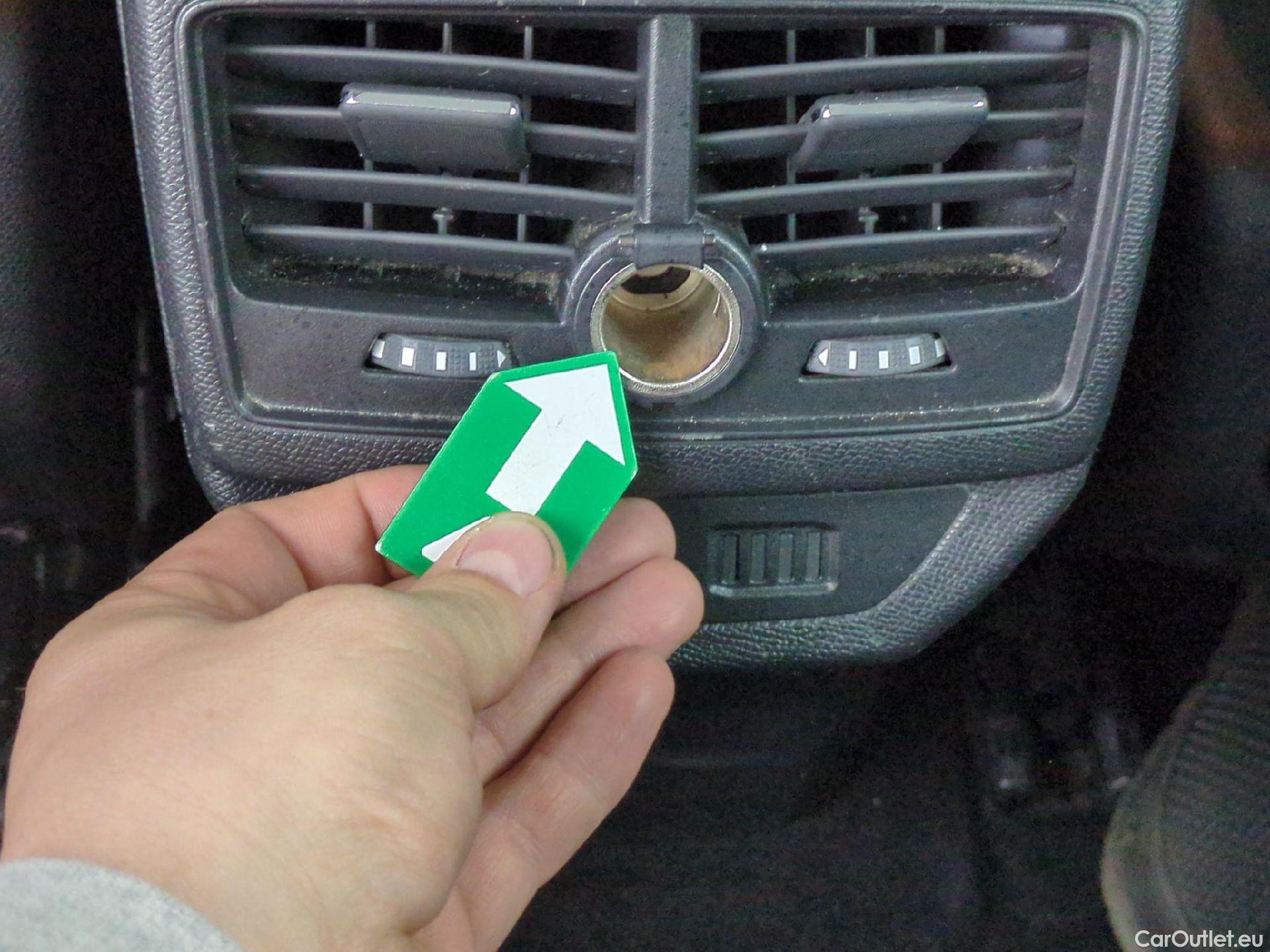  Peugeot  5008  Active Pack 1.5 HDi 130CV BVA8 7 Sieges E6d #7