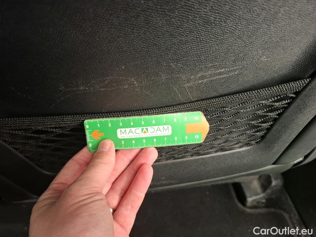  Peugeot  5008  Allure Pack 1.5 HDi 130CV BVA8 7 Sieges E6d #6