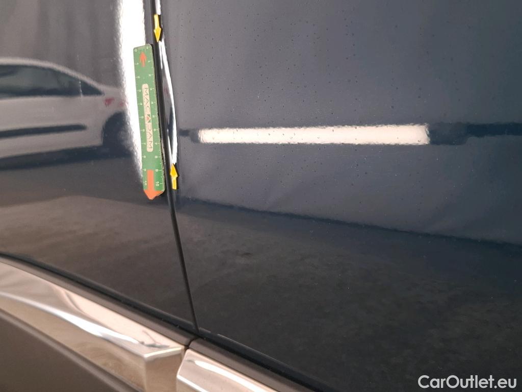  Peugeot  5008  Allure Pack 1.5 HDi 130CV BVA8 7 Sieges E6d #14