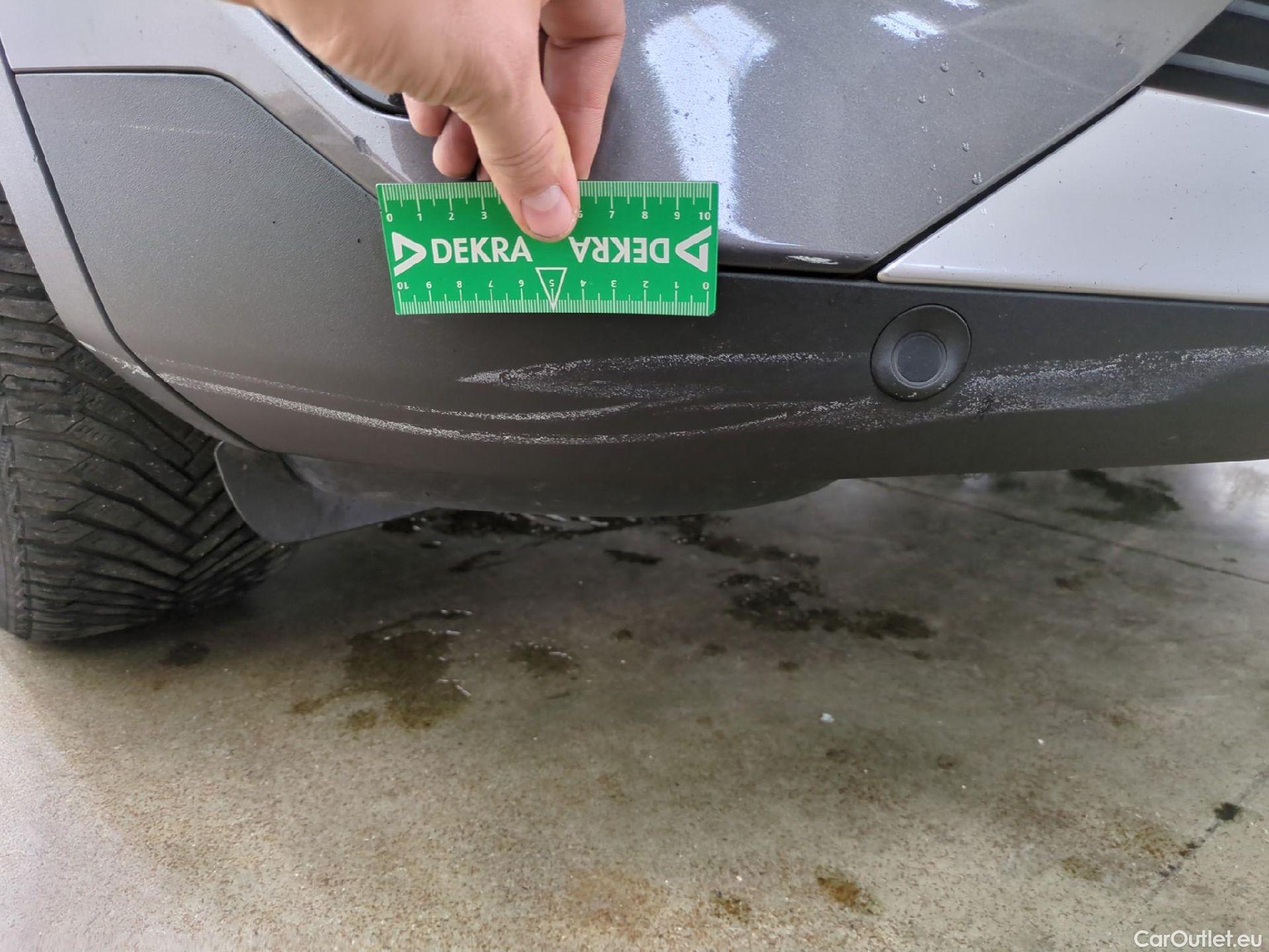  Peugeot  5008  Active Pack 1.5 HDi 130CV BVA8 7 Sieges E6d #44