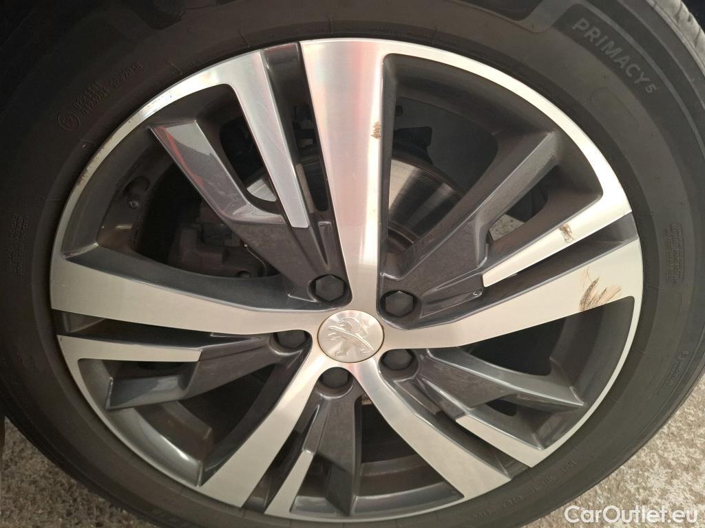  Peugeot  5008  Allure Pack 1.5 HDi 130CV BVA8 7 Sieges E6d #30