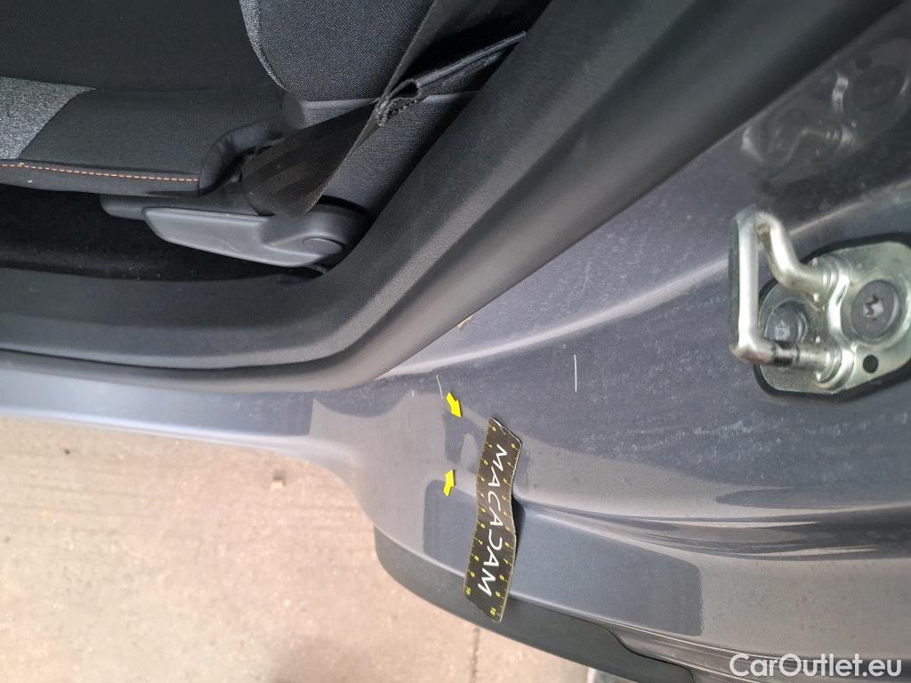  Peugeot  5008  Active Pack 1.5 HDi 130CV BVA8 7 Sieges E6d #15